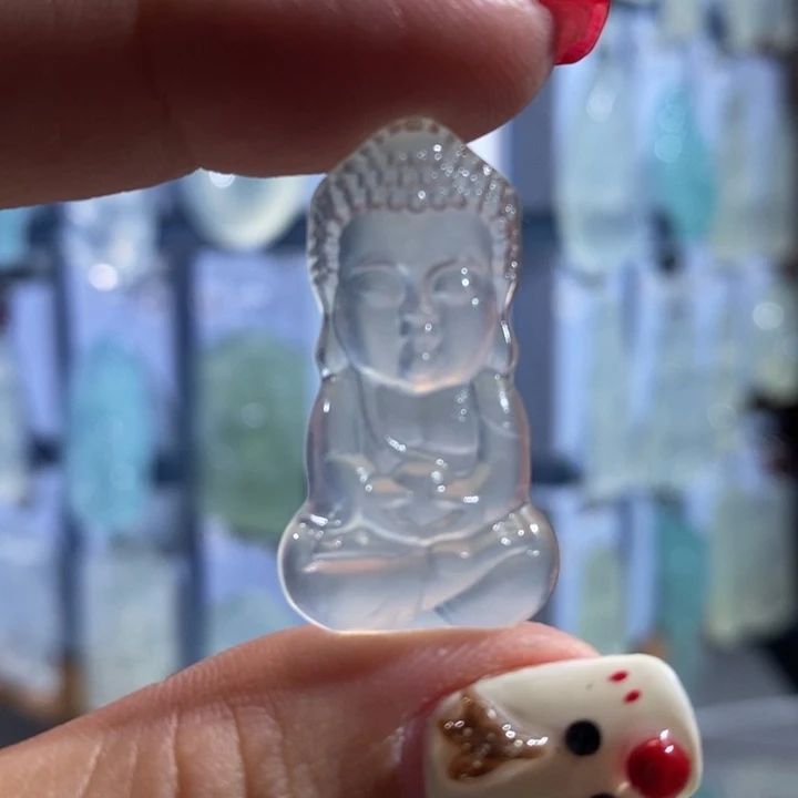 岫玉未镶嵌颈饰吊坠