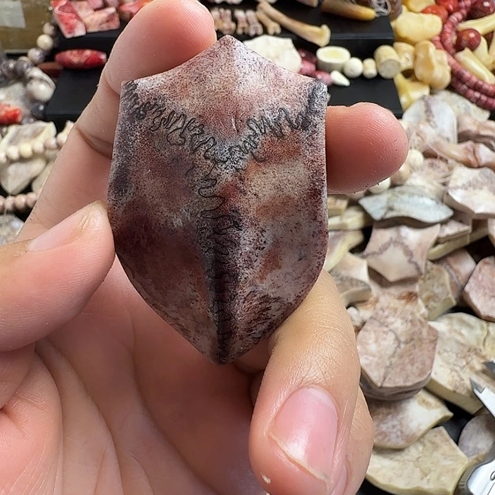 菜***羊花岗石铁合金养殖鹿头骨制作三界牌