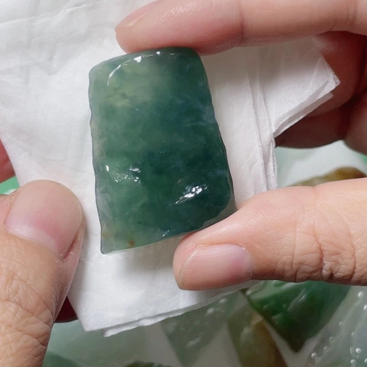 定制翡翠未镶嵌包工