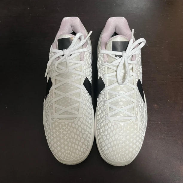 科6白色 42码原盒全新 正品篮球鞋