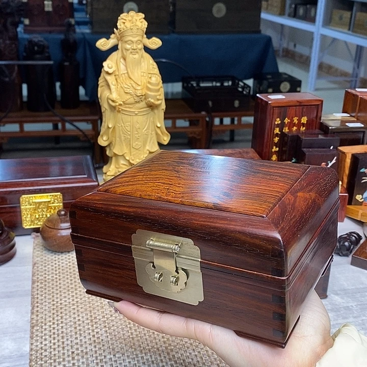 梅***客红酸枝木类家具交趾黄檀