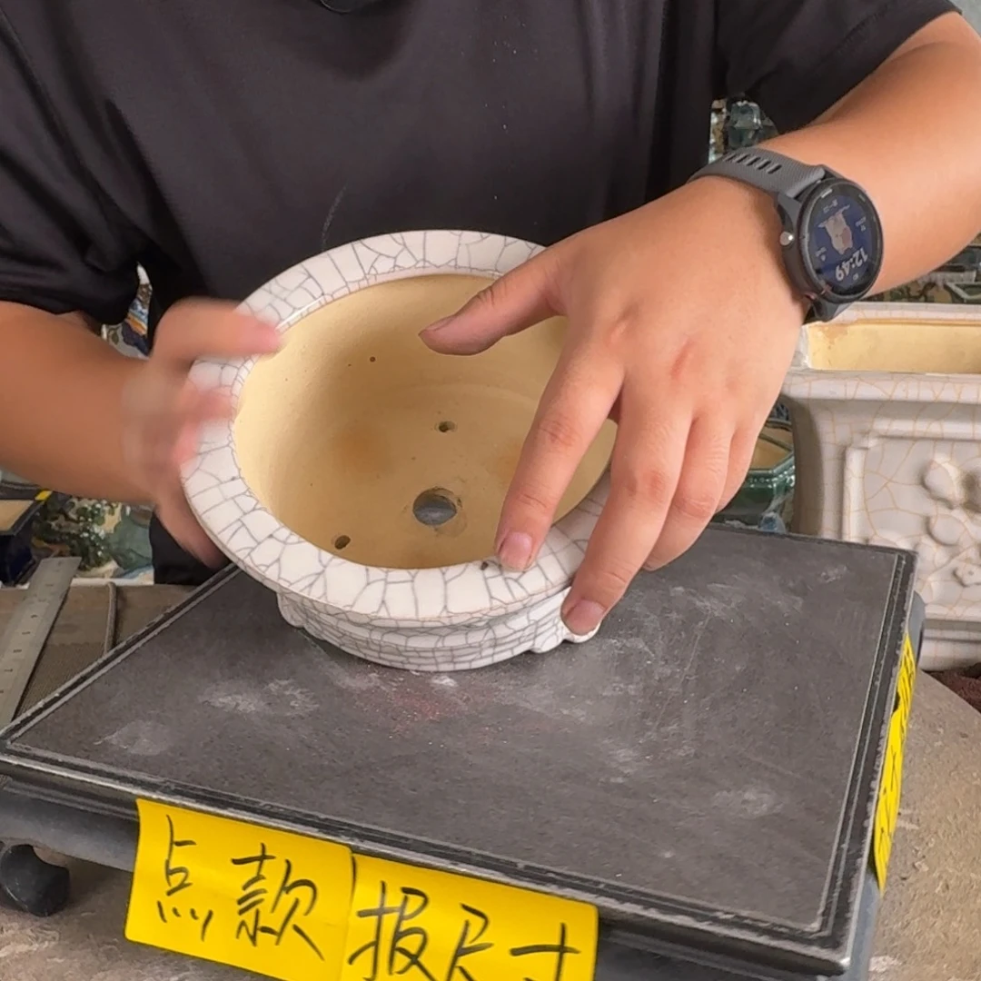 胡***糊一风堂石湾花盆。小泥点