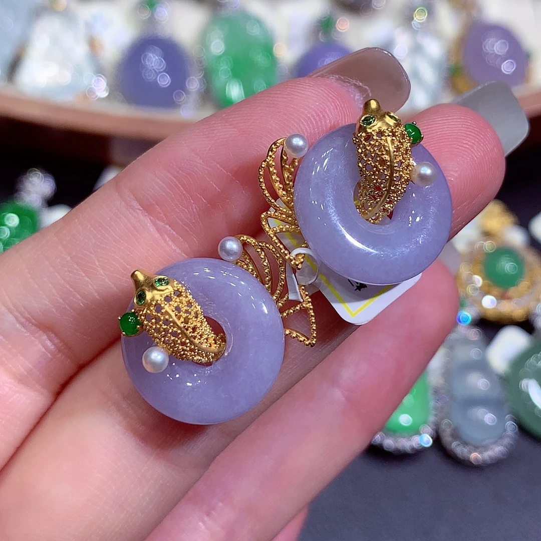 吊坠(不含链)18K金镶嵌翡翠