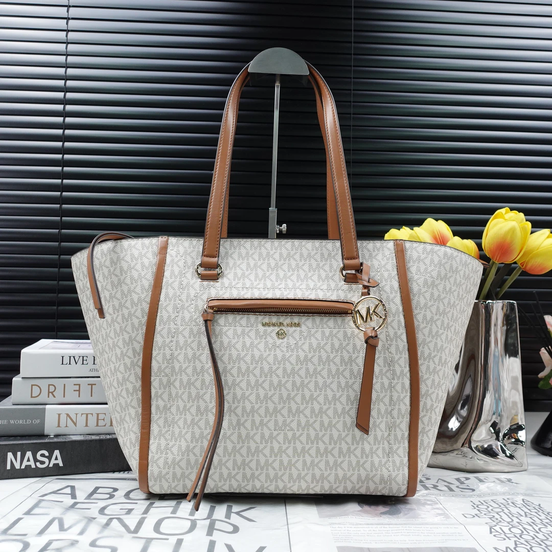 95新 MICHAEL KORS/迈克高仕 单肩包/T10309825