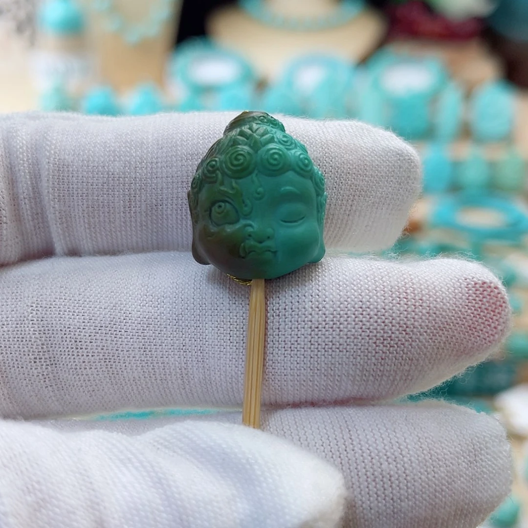 未镶嵌绿松石珠宝奇石