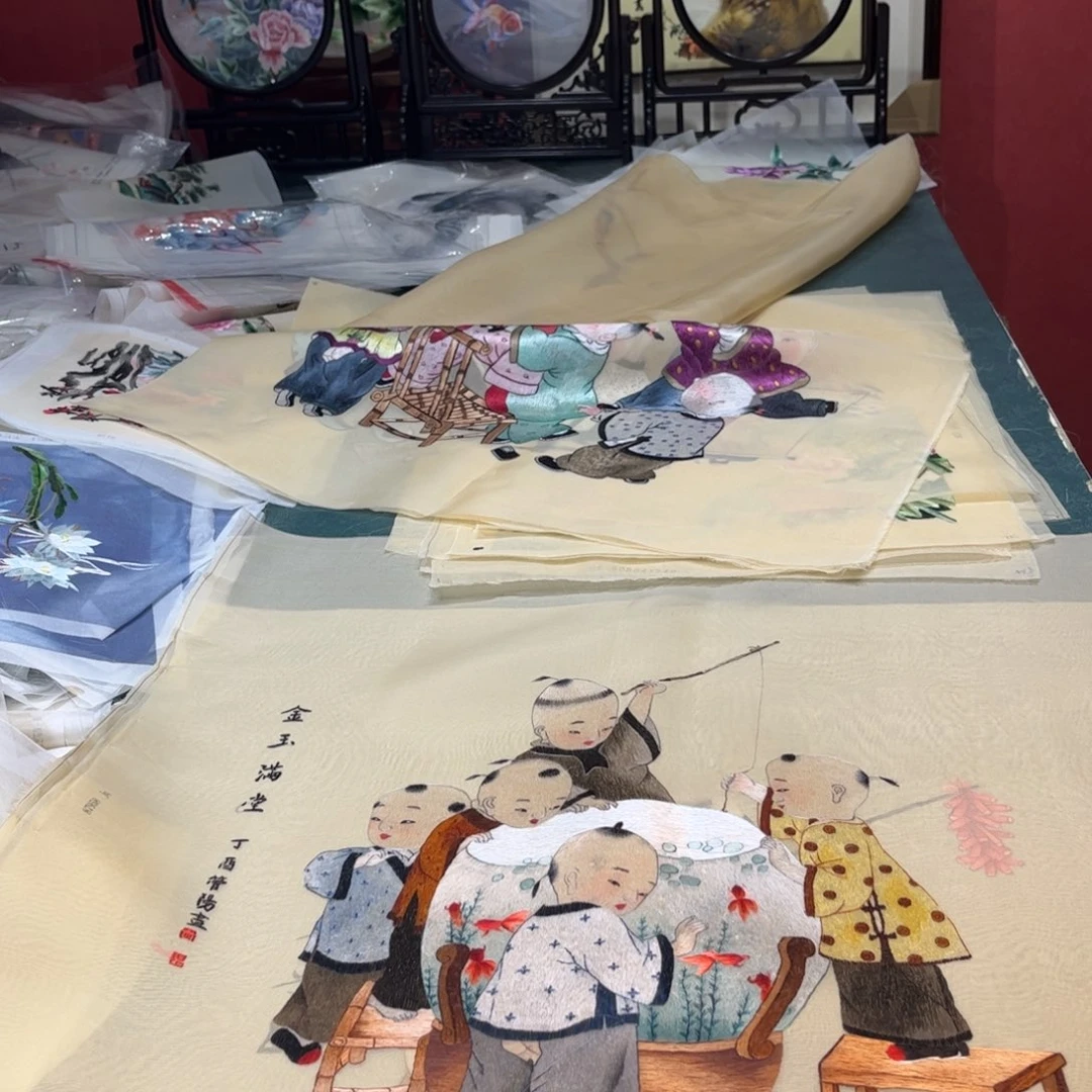 瑞***茶织绣纯手工制作的一款