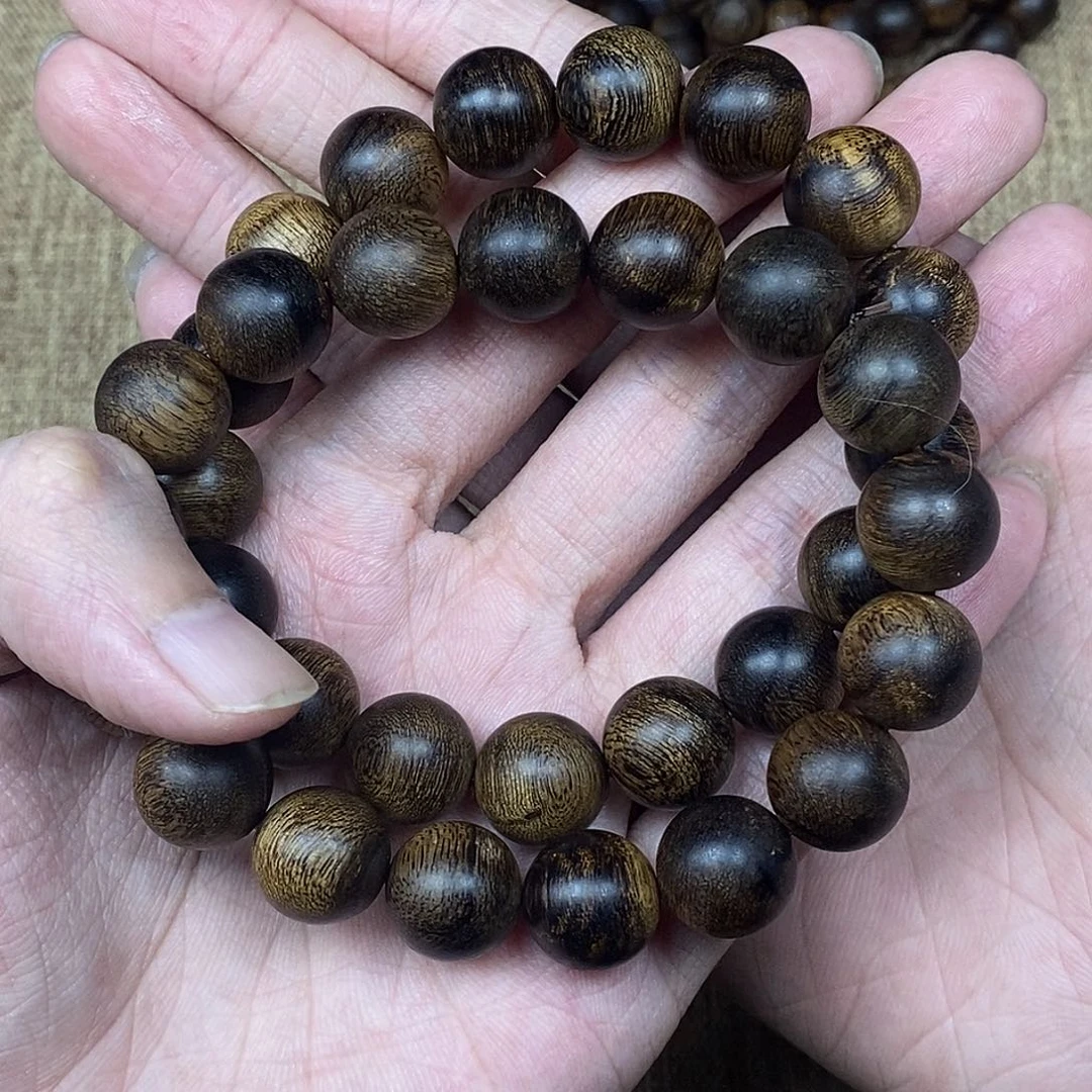 沉香手串用****7越南芽庄白棋楠