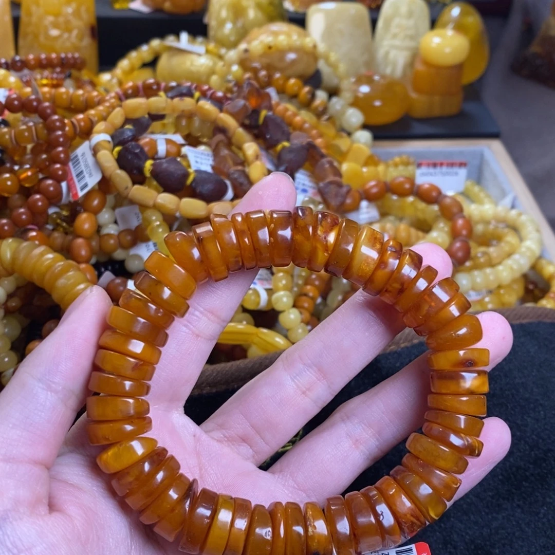 琥珀未镶嵌珠宝奇石