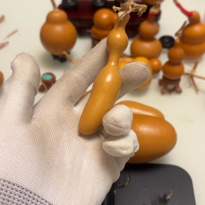 可***里天然手捻老皮葫芦