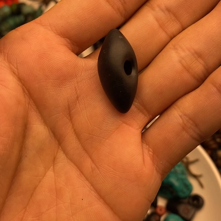 老挝石藏专扎西德勒