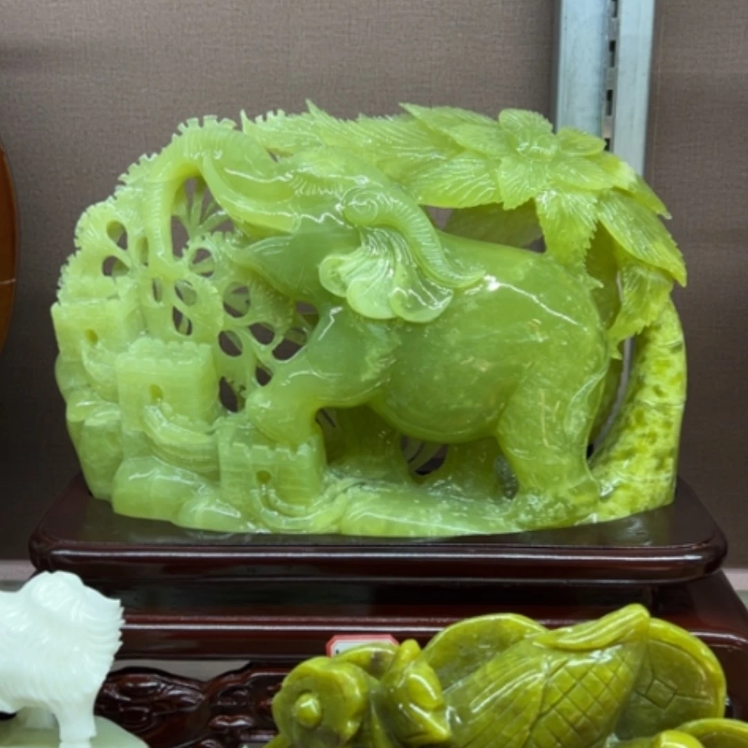 【闪购商品】未镶嵌蛇纹石玉珠宝奇石走向成功