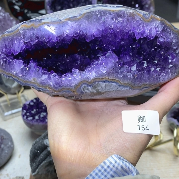 紫晶大型摆件（非配饰）未镶嵌