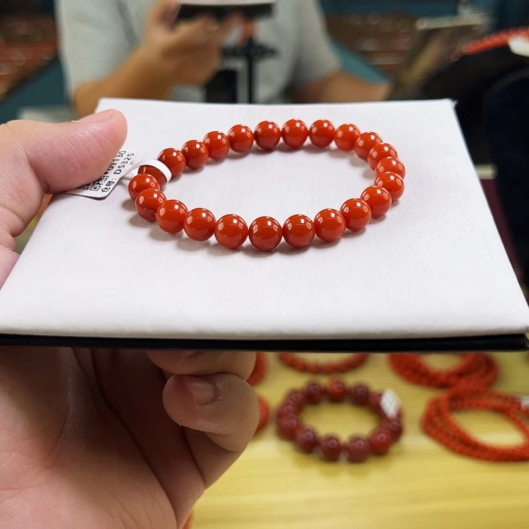 南红玛瑙未镶嵌手链