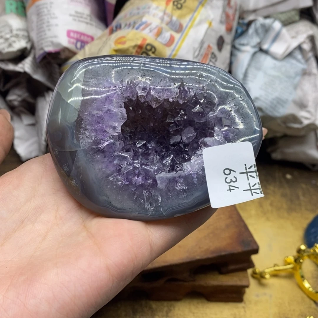 紫晶乌拉圭未镶嵌