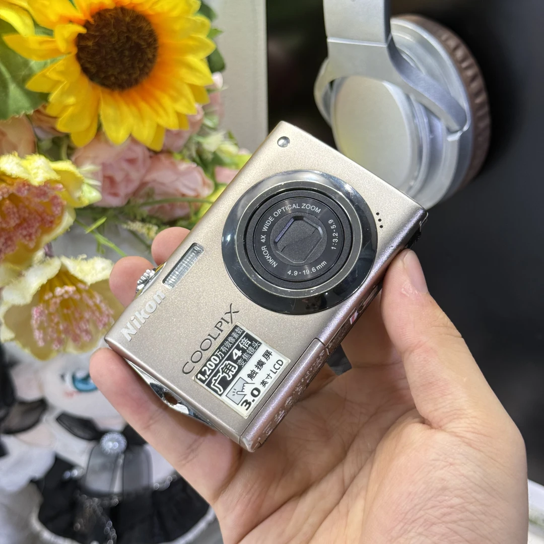 9新 Nikon/尼康 尼康s4000冷白皮柔焦1200万像素触摸屏带配件