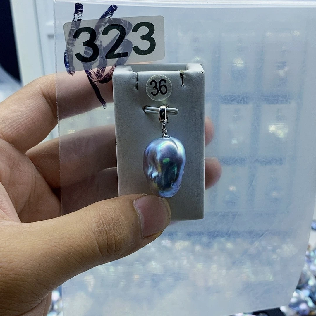 淡水珍珠合金颈饰