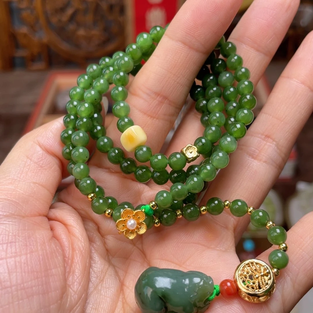 和田玉（糖玉）颈饰未镶嵌