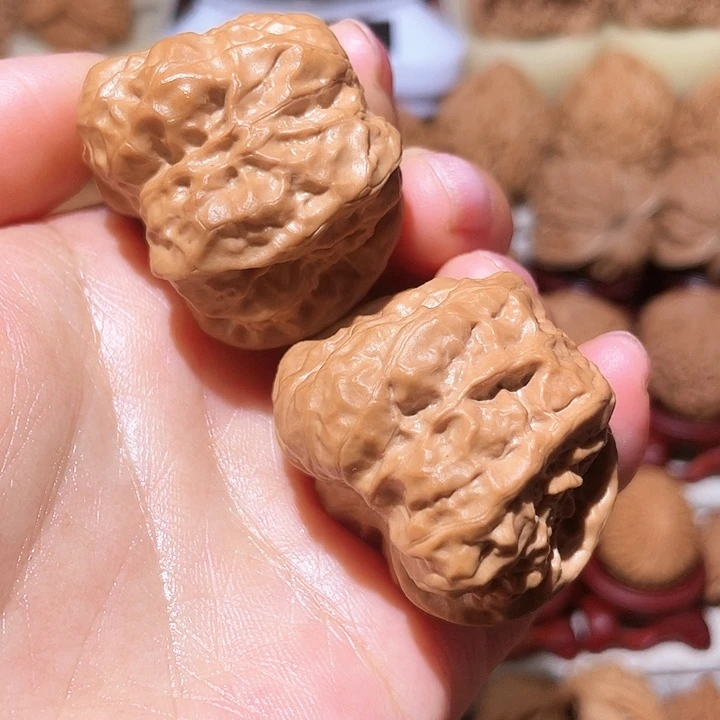 文玩核桃把件蛤蟆39尺放漏款