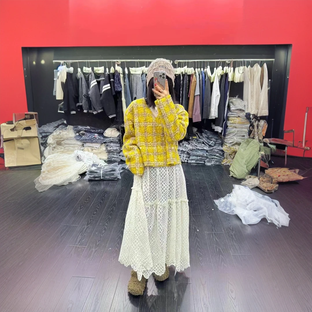 十三行法式复古V领慵懒风格子宽松粗花呢短上衣