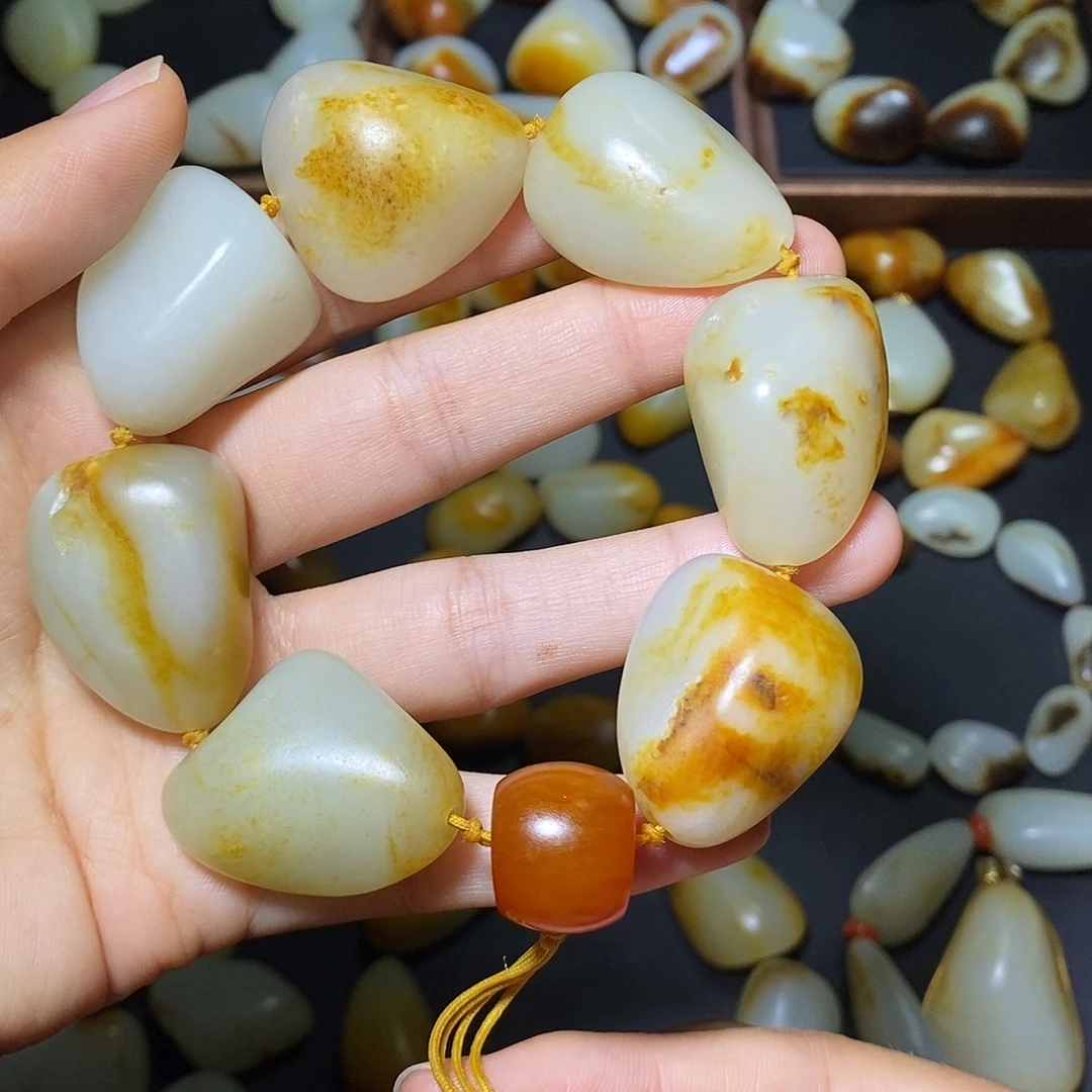 和田玉未镶嵌手链