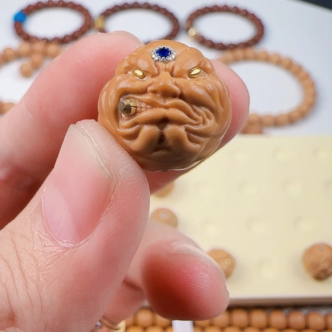 猴头核桃手串烟鬼