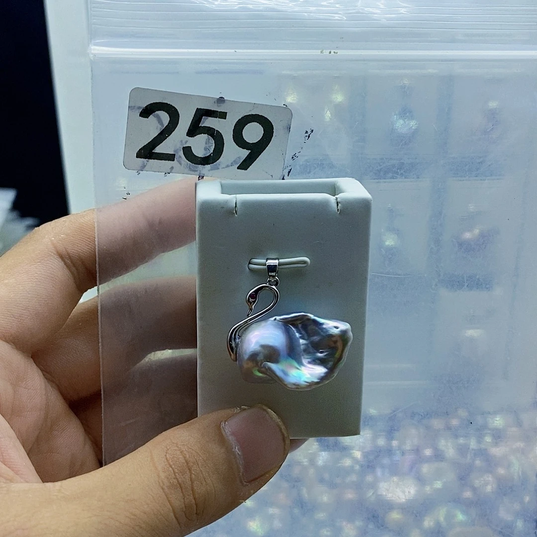 颈饰合金淡水珍珠