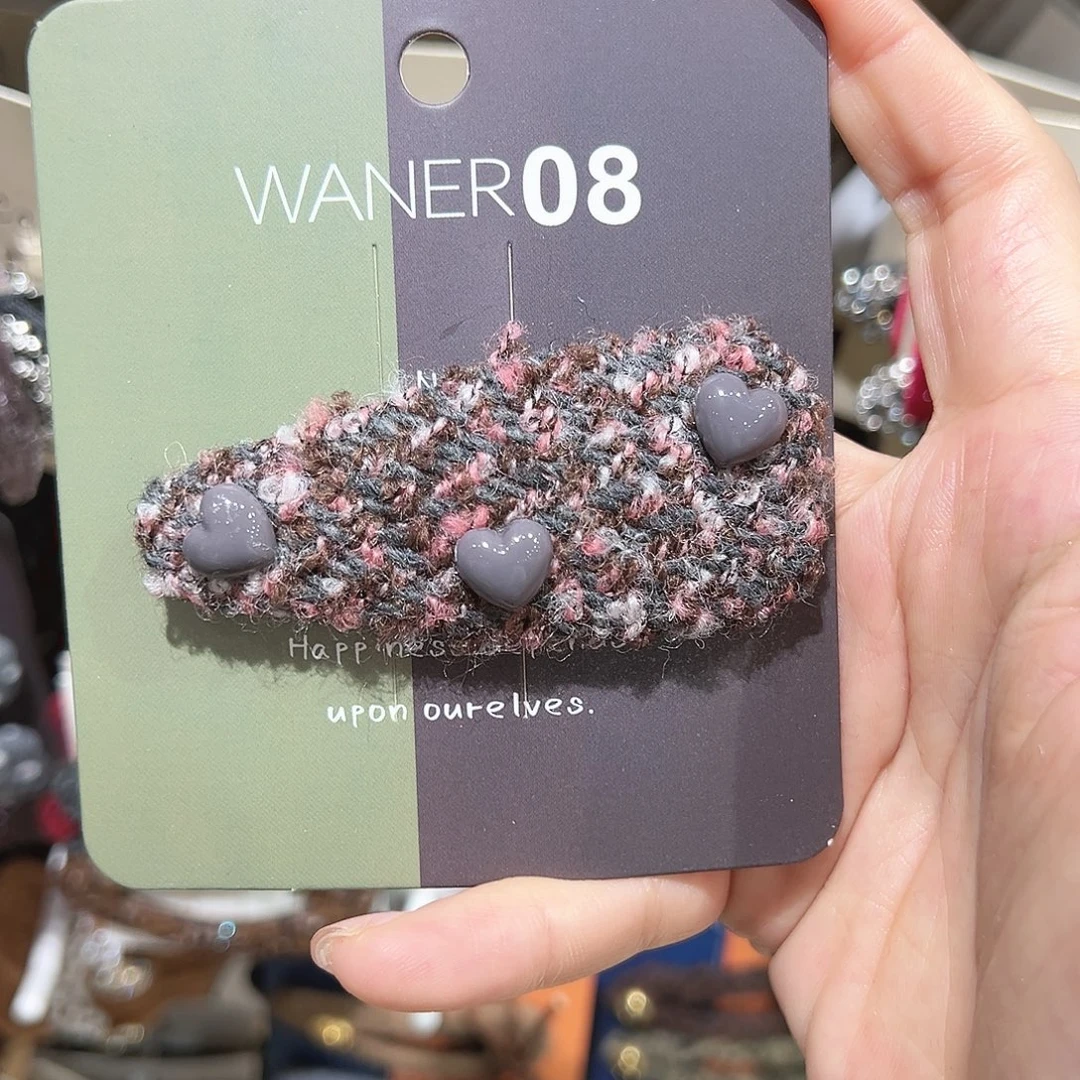 皮质铁合金灰色爱心水滴掰掰夹