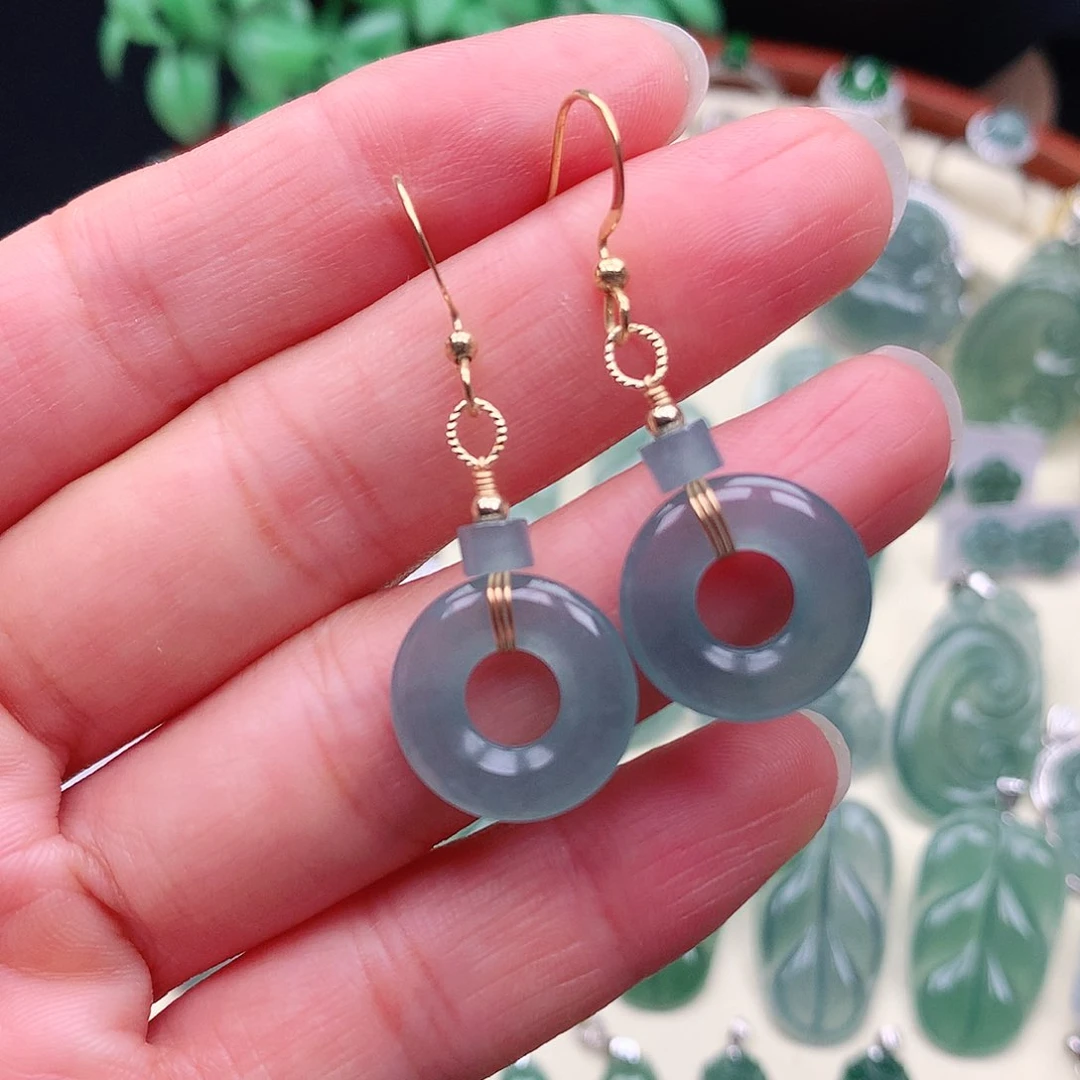 翡翠未镶嵌颈饰吊坠