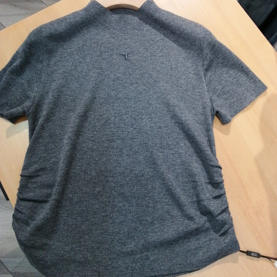 纯色常规薄款短袖套头款毛针织衫黑色打底衫衫针织衫户外