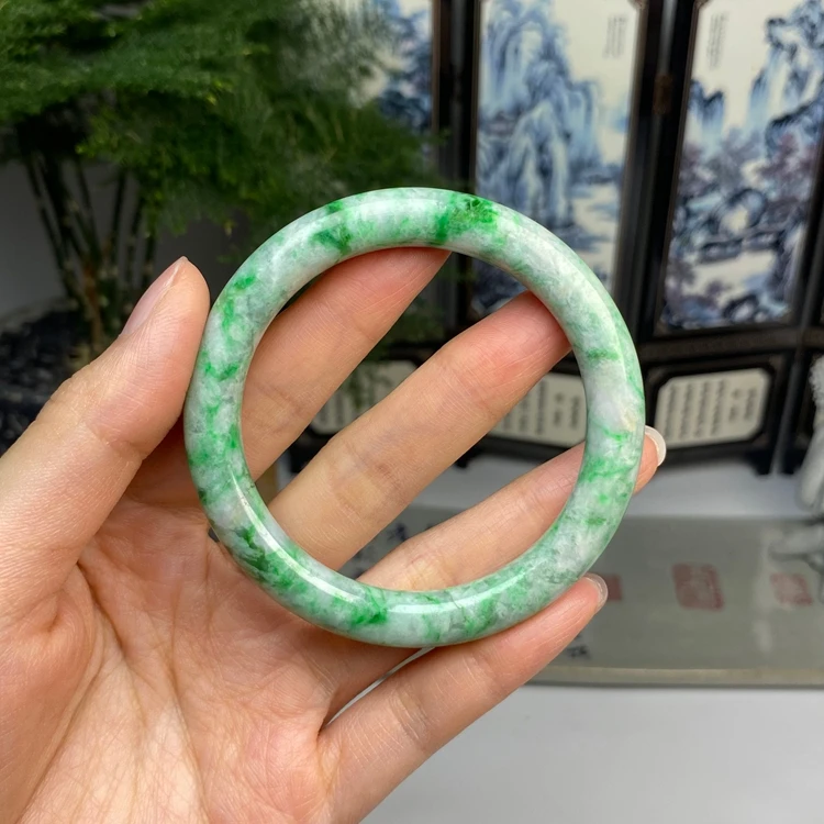53飘绿复古圆条手镯 天然翡翠A货手镯