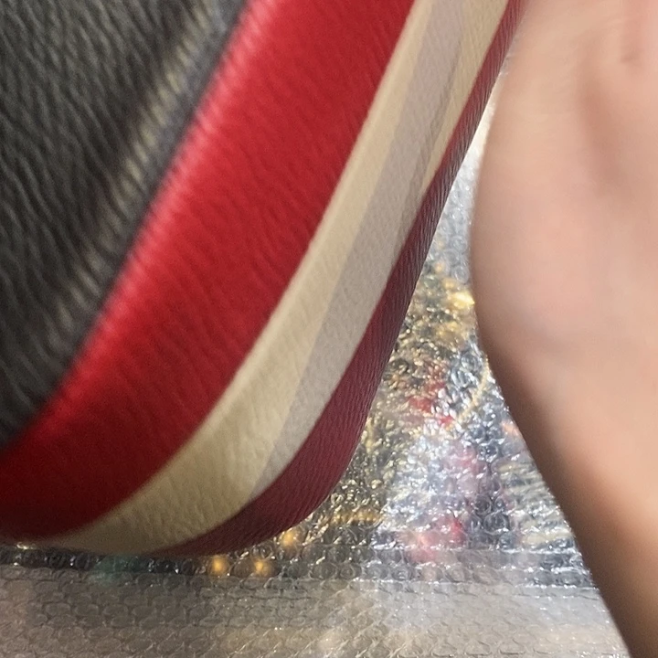 是***啊花岗石铁合金中古香水沐浴露持久留香