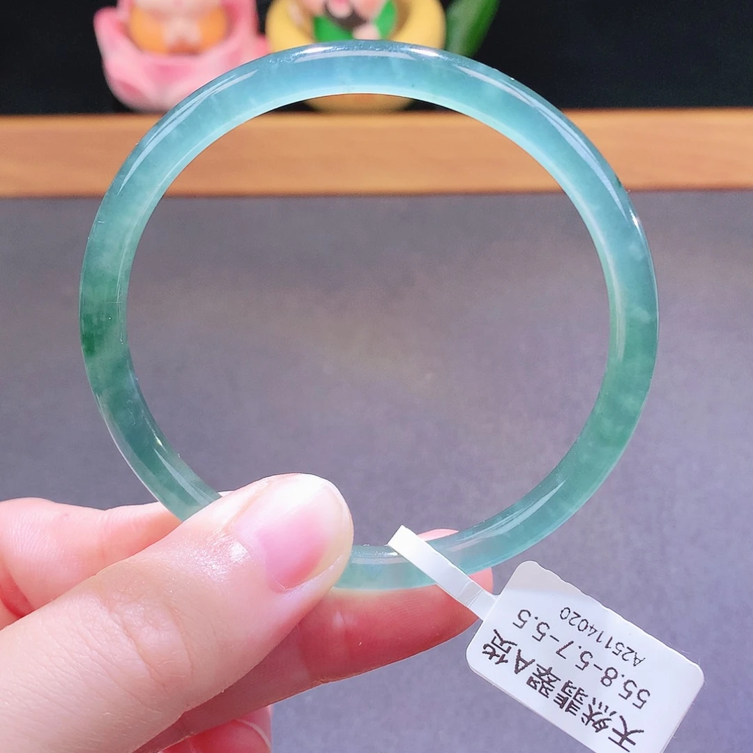 翡翠未镶嵌手镯天然翡翠