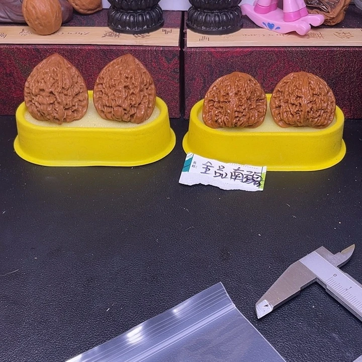 大***男桃核吊坠四座楼福利