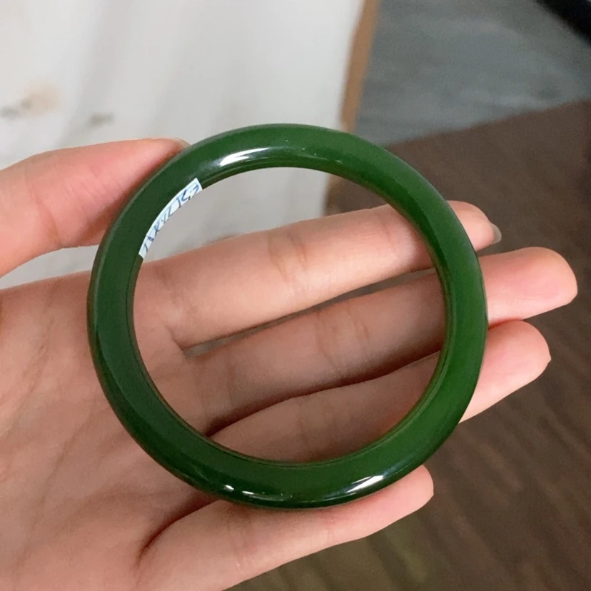 【闪购商品】未镶嵌手镯和田玉（碧玉）