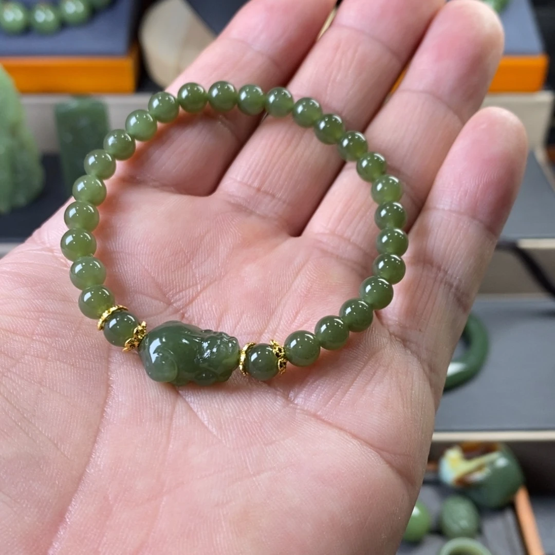 林***缘岫岩老玉（透闪石质玉）未镶嵌颈饰