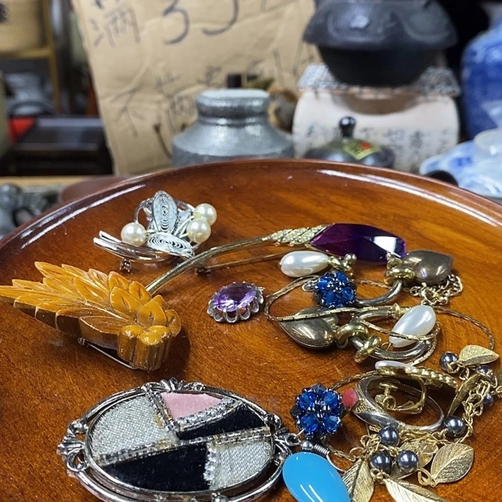 56756865835868565765