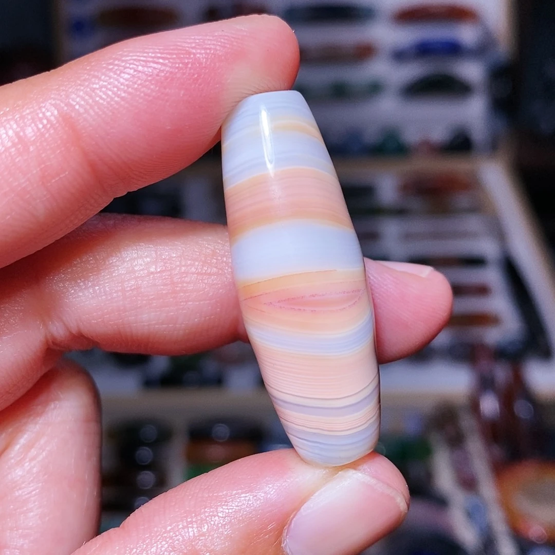 玛瑙吊坠未镶嵌…