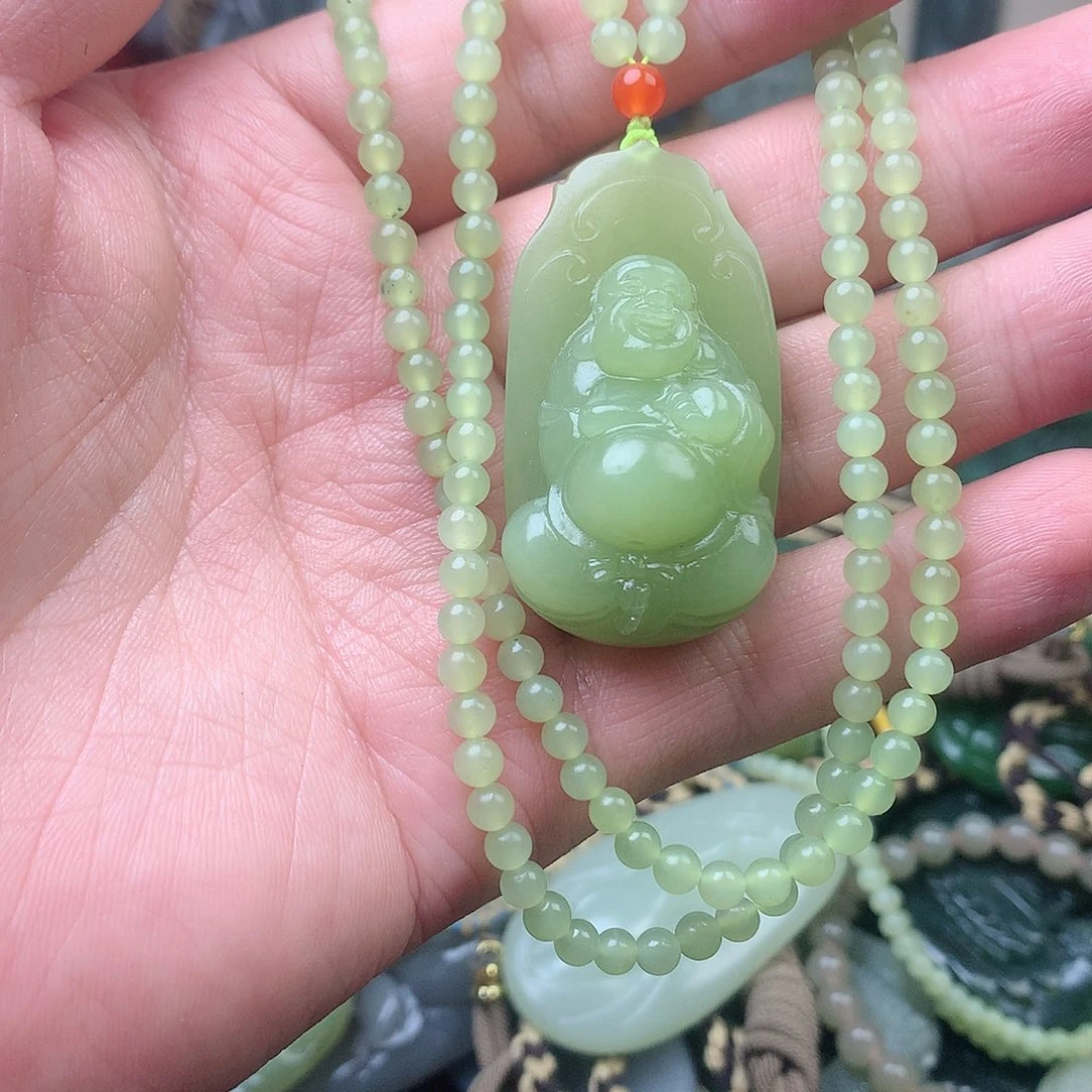 和田玉未镶嵌颈饰新