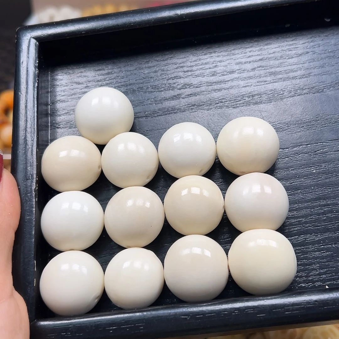 菩提根/象牙果手串瑕疵白馒头13颗有裂