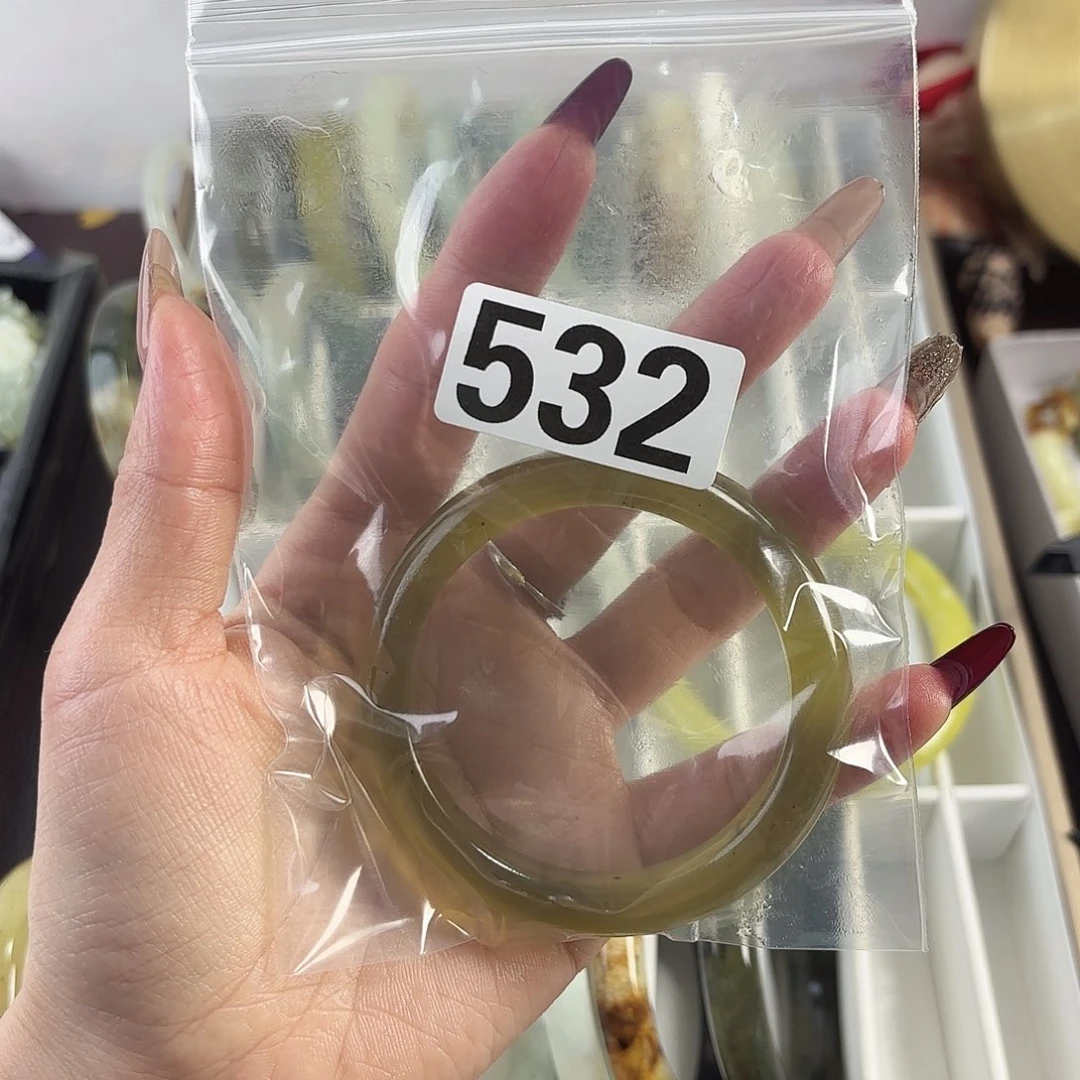 蛇纹石玉手镯未镶嵌U**四