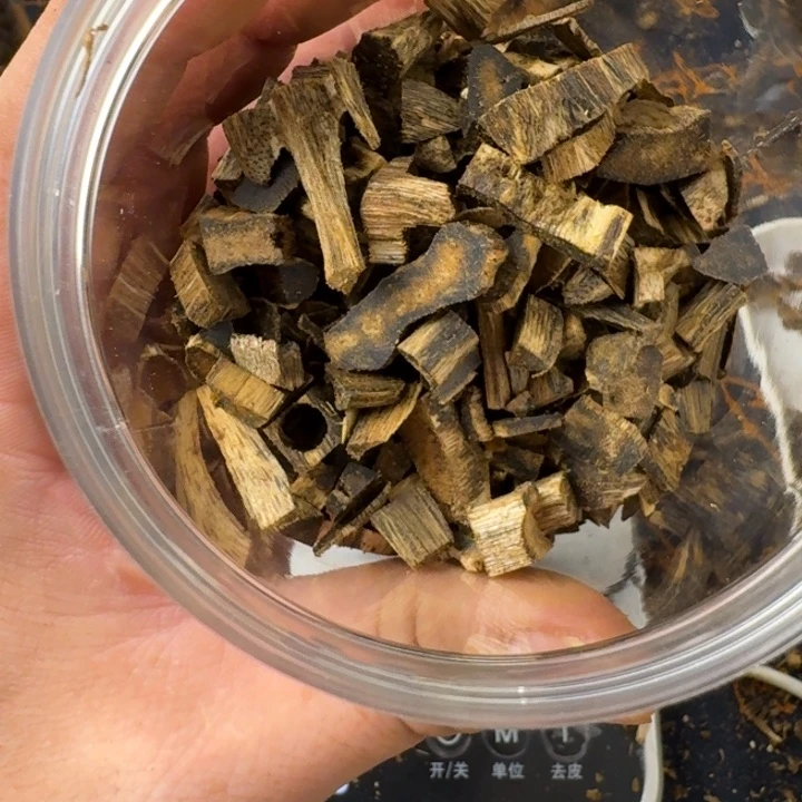 沉香碎屑沉香淡**雨张勺子熏香碎料