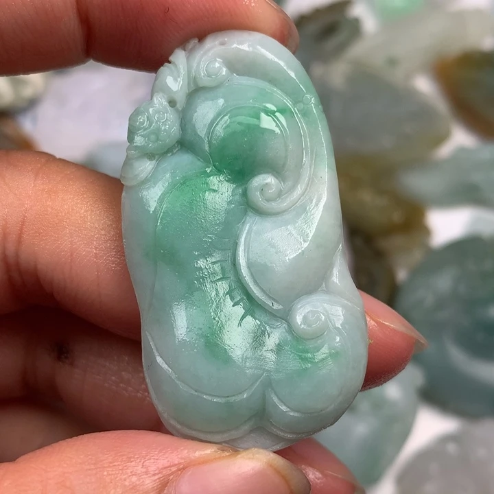 未镶嵌定制翡翠翡翠