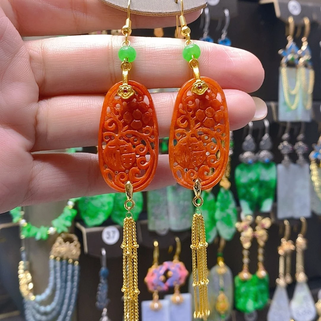 未镶嵌翡翠耳饰立**卉翡翠