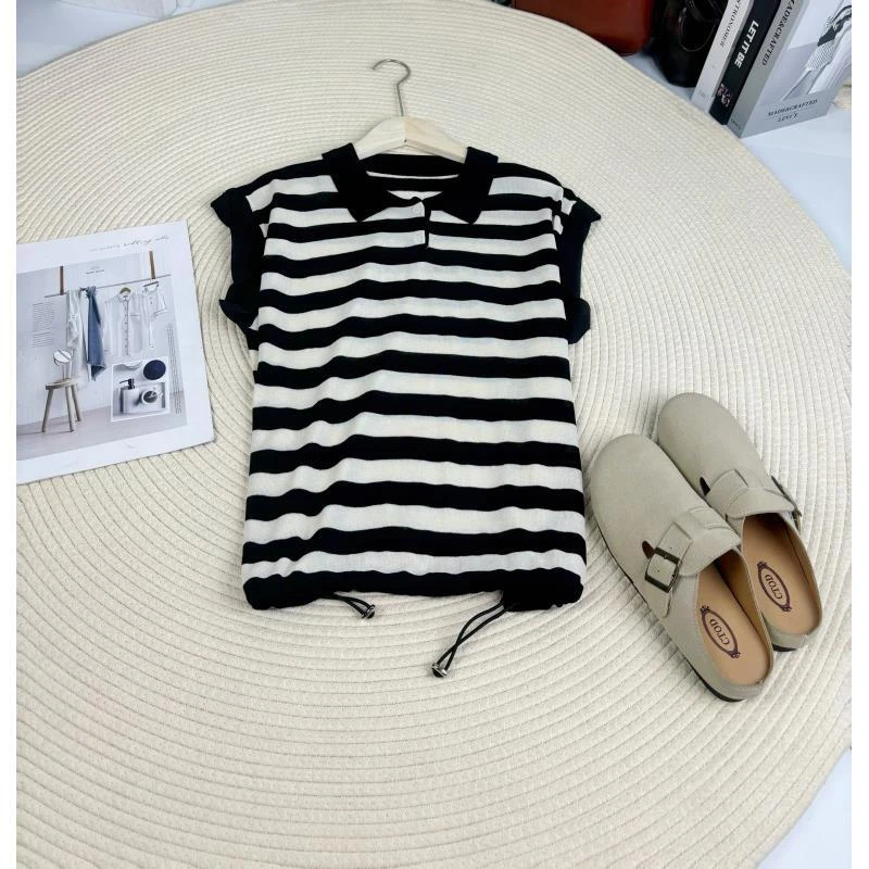 玲姐定制-Polo领撞色条纹款抽绳下摆薄款微透针织短袖259718