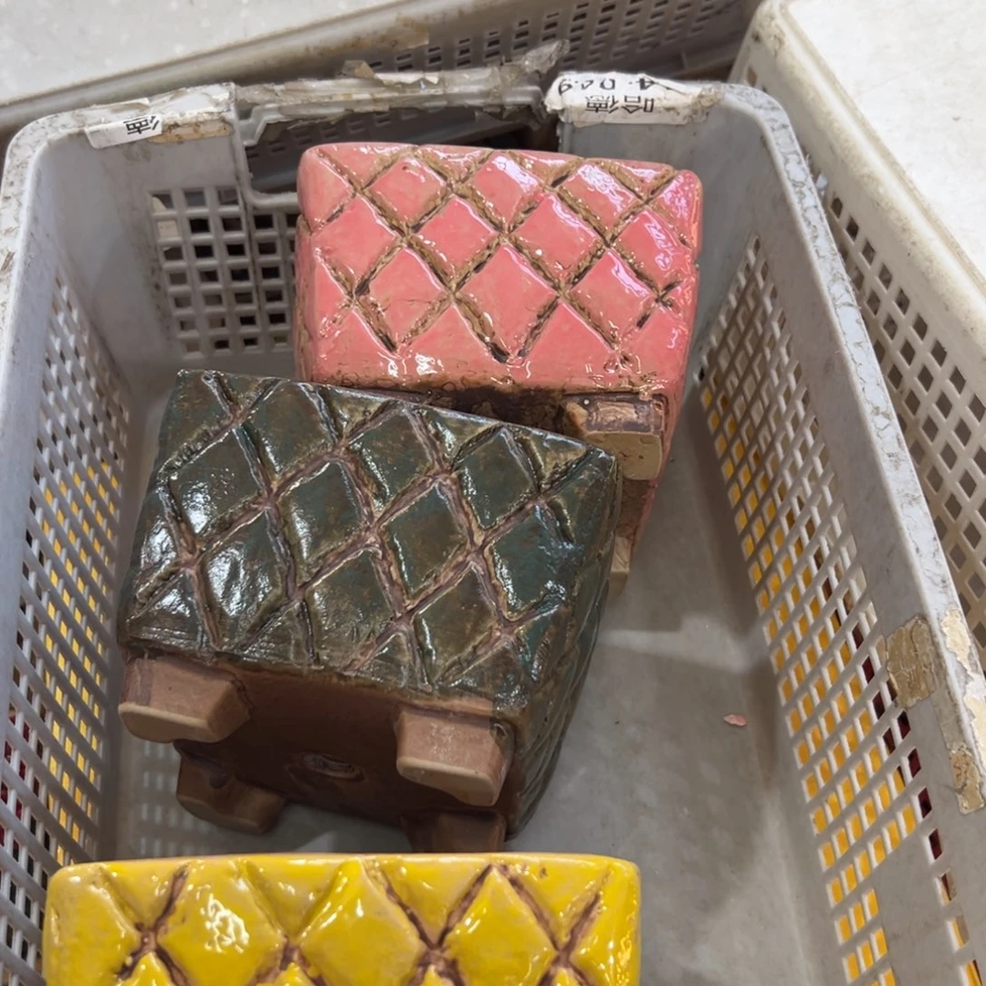 花盆拍满20元发货，退款拉黑