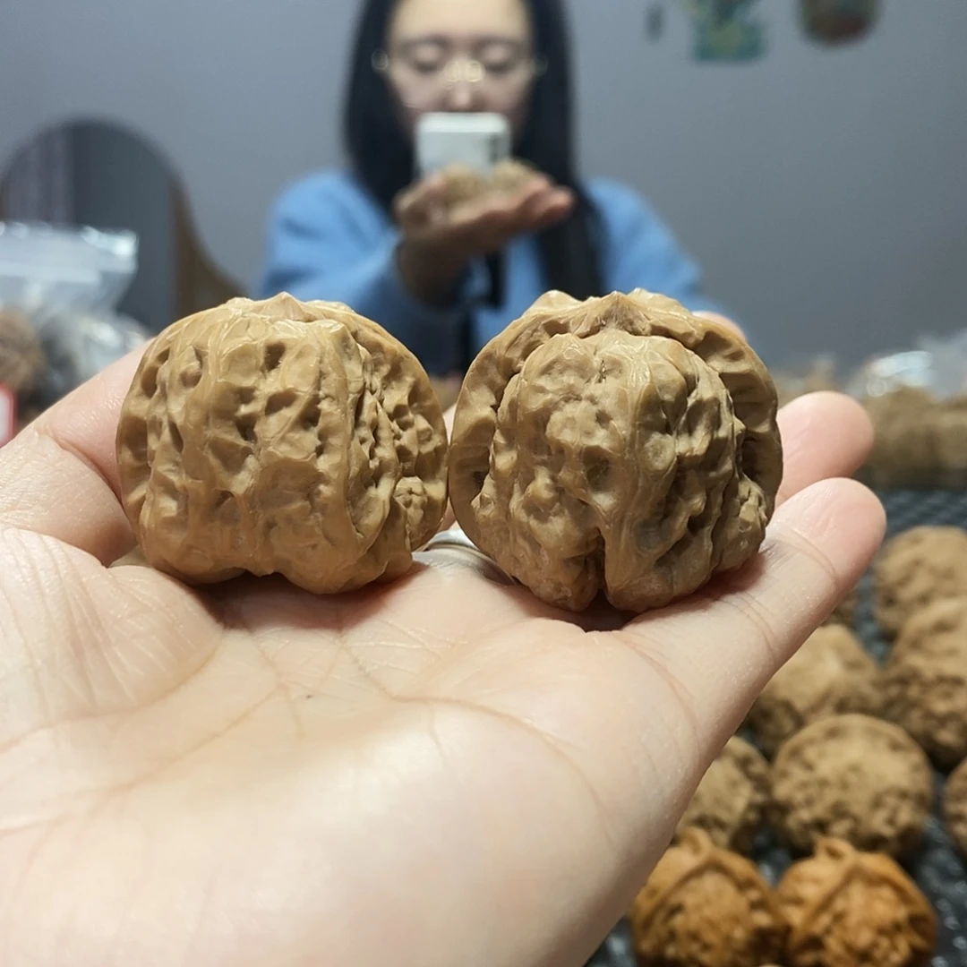 吊坠桃核蛤蟆37修