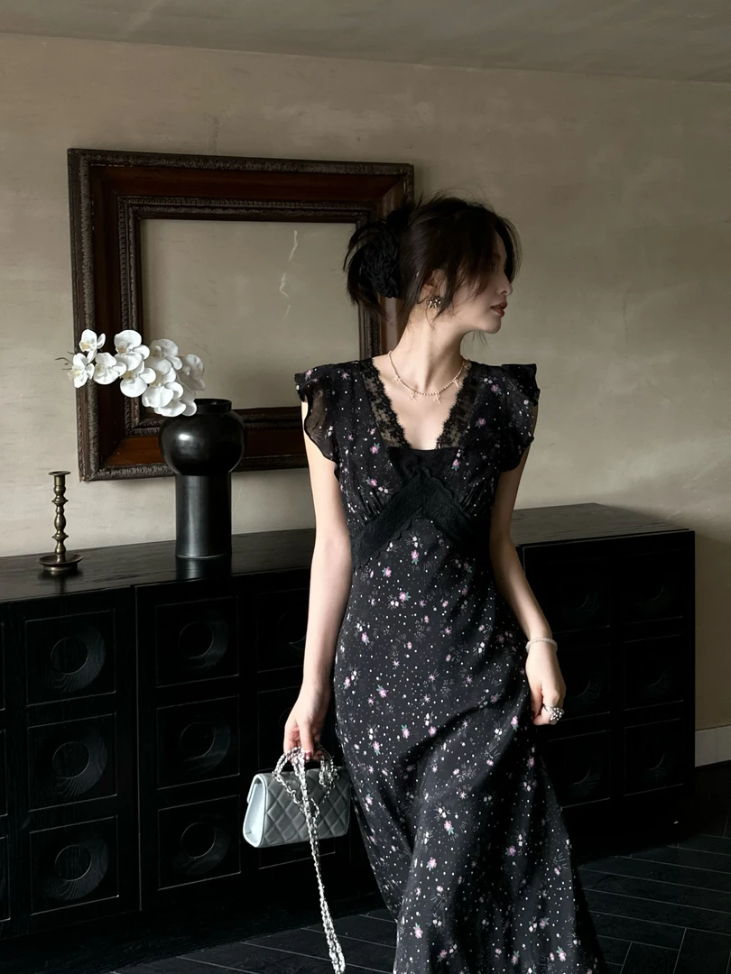 LUOZHIYIN/罗知音R123159W蕾丝拼接收腰花朵连衣裙长款碎花裙子