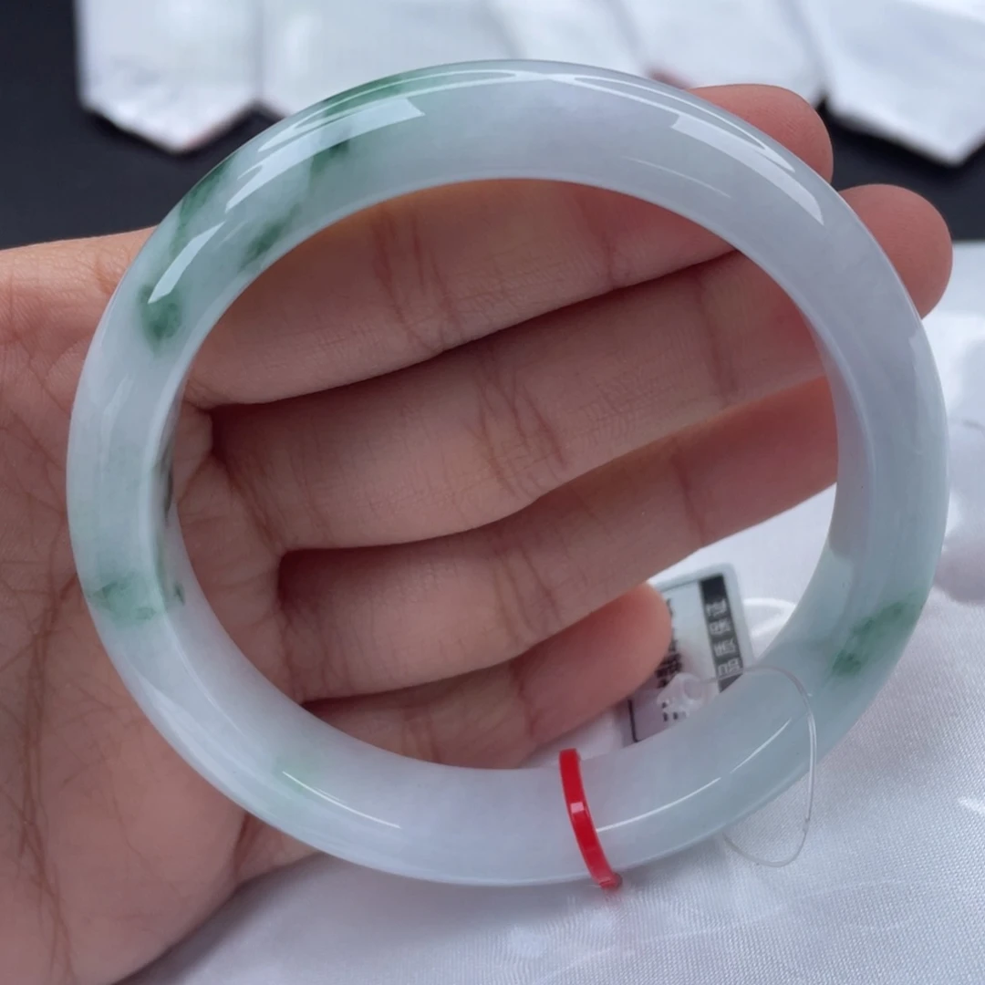 翡翠手镯未镶嵌58.7正圈