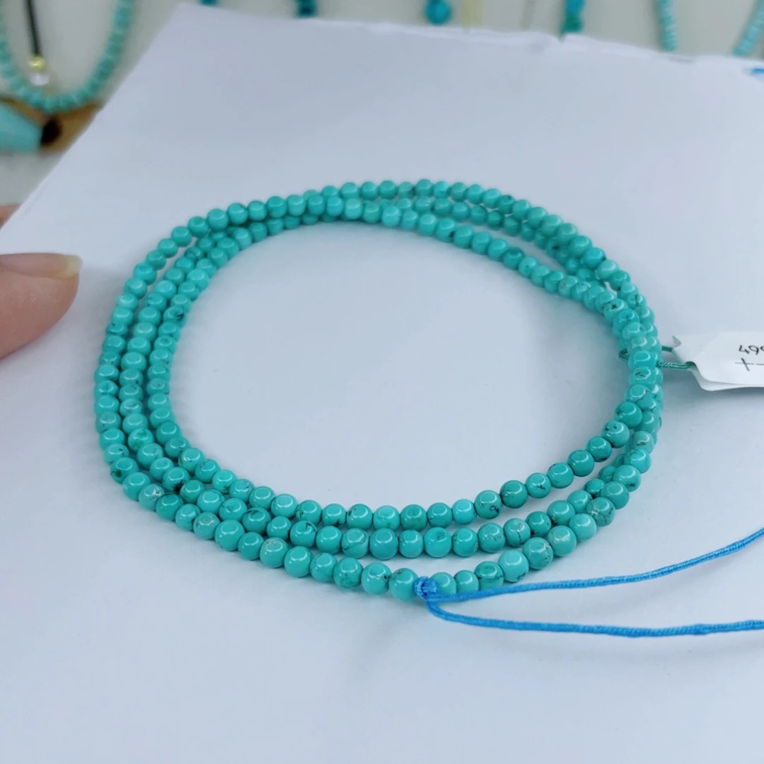 ****子绿松石未镶嵌颈饰