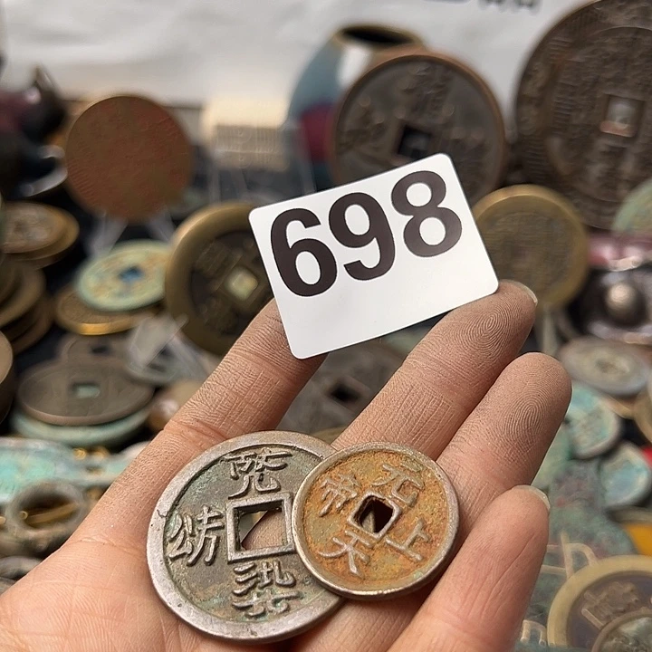 大***伟铜复古文创工艺品
